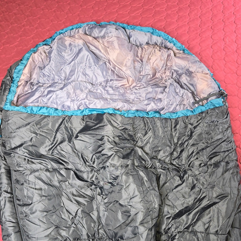 DuPont Hollofil II Sleeping Bag Vintage Igloo Mummy BlackTeal Hooded Slumberjack